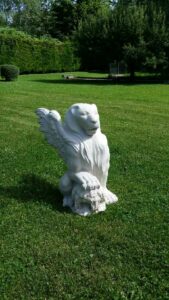 lion de pierre